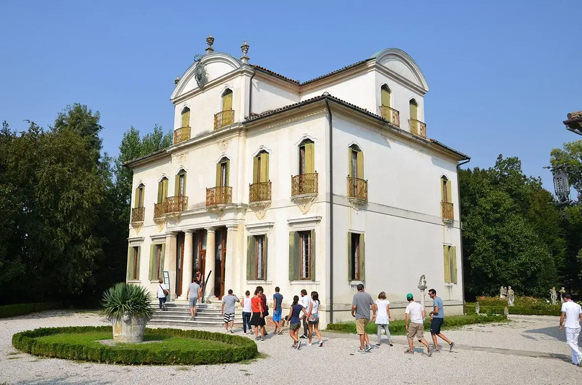 01_-_Villa_Widmann__Mira_